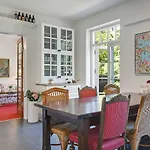 Sweethome 住宿加早餐酒店 2*