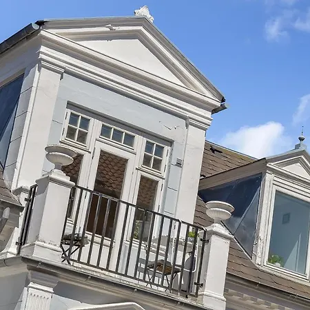 Sweethome 住宿加早餐酒店 2*