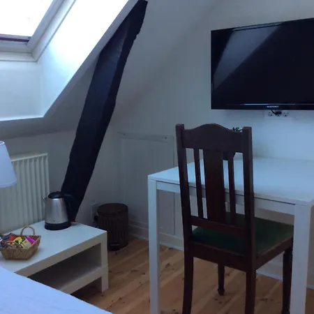 住宿加早餐酒店 Sweethome 2*