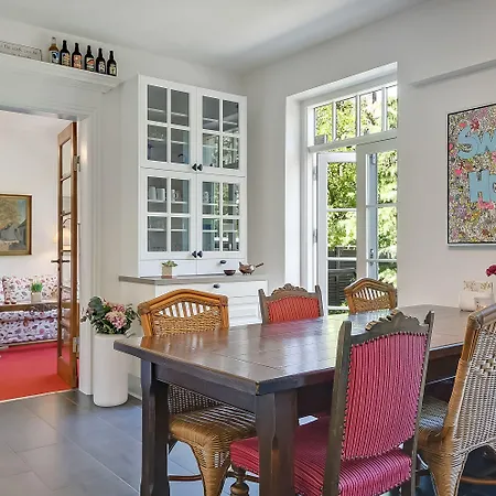 Sweethome 住宿加早餐酒店 2*