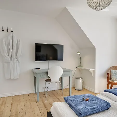 住宿加早餐酒店 Sweethome 2*