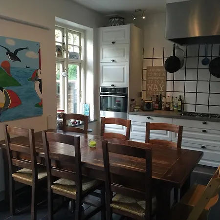 住宿加早餐酒店 Sweethome 2*